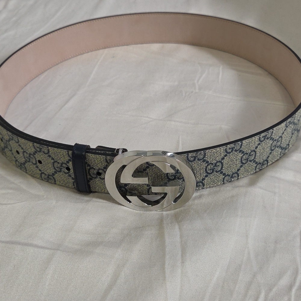 Gucci Blue Beige Monogram Belt with Silver Double G Buckle - Picture 11 of 16